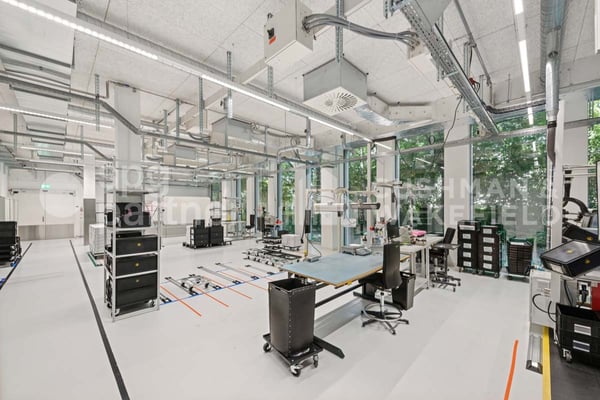 Nant-d'Avril 152 - Ateliers High-Tech et Bureaux modernes à Meyrin 11