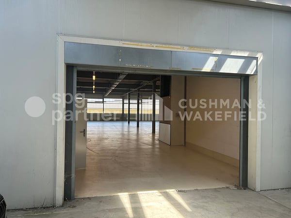 Ateliers et bureaux Plug & Play dans une zone stratégique 8