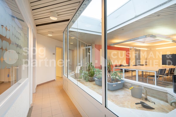 Surfaces administratives modernes Plug & Play 10