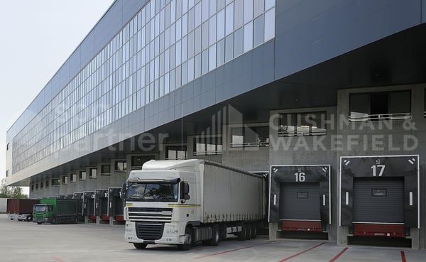 Surface logistique de 5300 m² Meyrin (ZIMEYSA) - EK9 2