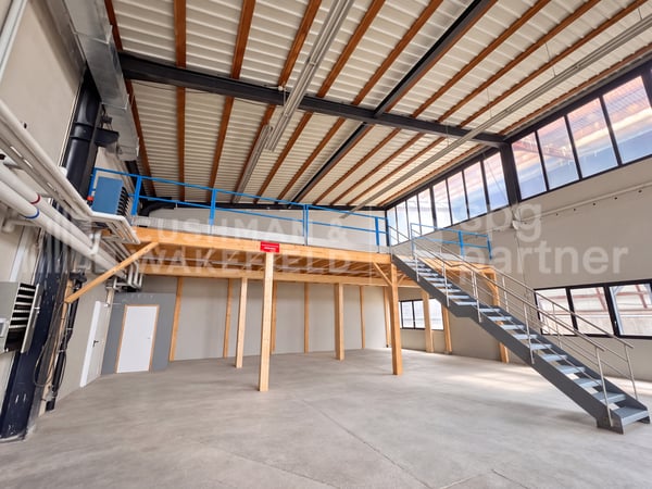 Grande surface industrielle de 2'390 m² | Rare à Genève | Disponible immédiatement 9