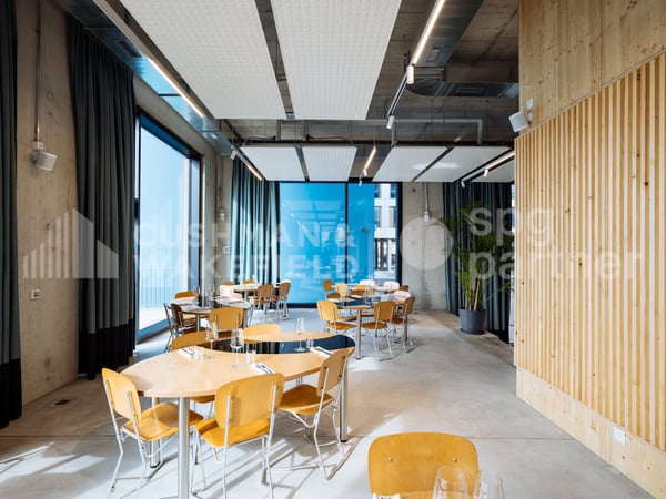 Restaurant de 336 m² avec deux terrasses et dépôt à Charmilles, Genève 13