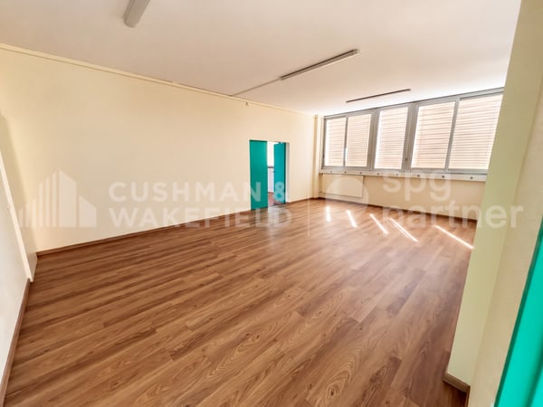 Atelier, showroom et bureaux - 940 m² | SATIGNY?ZIMEYSA 4