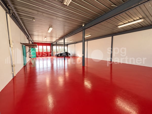 Surface mixte avec porte sectionnelle - 940 m² | SATIGNY?ZIMEYSA 12