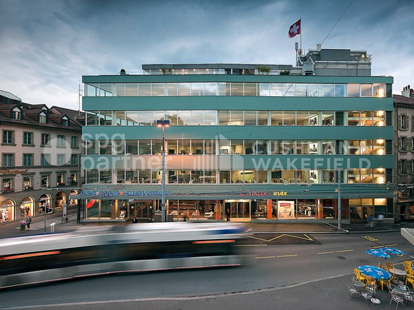Surface administrative moderne et fonctionnelle - Rue Neuve 3 1