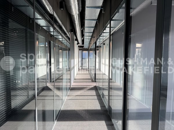 Surfaces modulables - atelier, production, bureau - prêtes pour votre projet - Vuarpillère 27 4