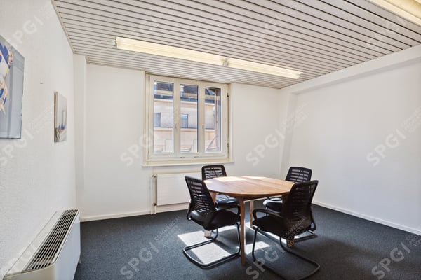 Bureaux clé en main dans le centre historique de Lausanne - Grand-Chêne 9