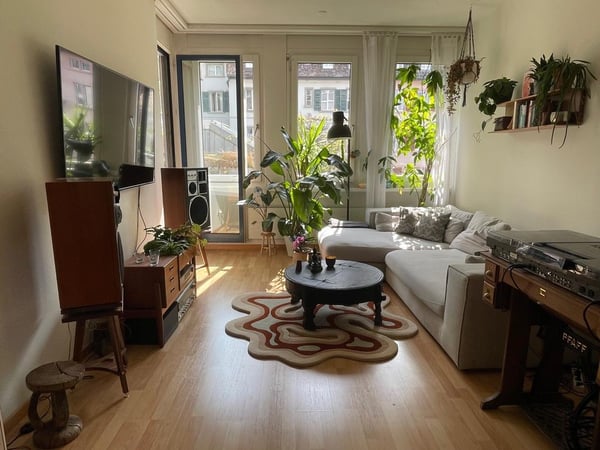 Grosszügige 3.5-Zimmer-Wohnung im Herzen von Zürich 2