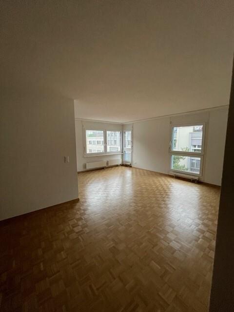 Attraktive 7.5-Zimmerwohnung im Herzen von Zürich Kreis 4 5