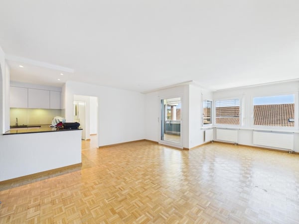 Attraktive 3.5-Zimmerwohnung im Herzen von Zürich Kreis 4 3