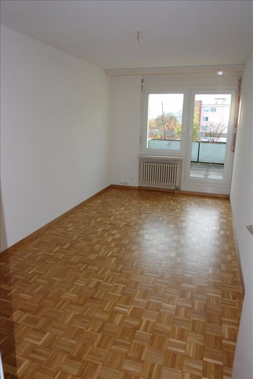 Attraktive 4.5-Zimmer-Attikawohnung im 5. Obergeschoss in Glattbrugg 6