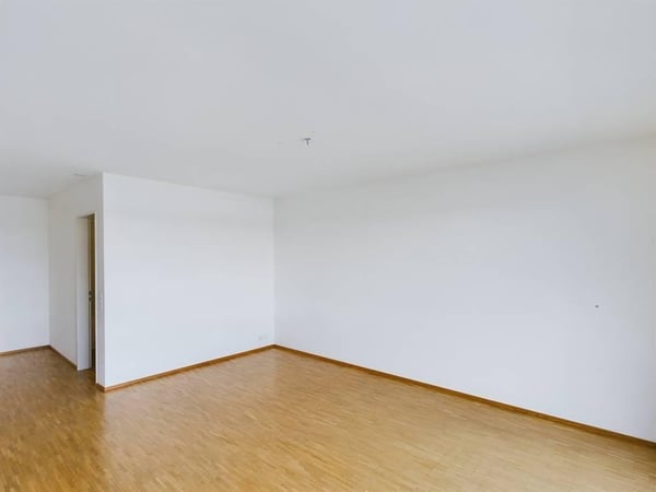 Charmante 3-Zimmer-Turmwohnung in Zürich Oerlikon 7