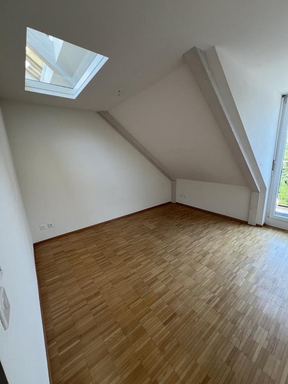 Attraktive 3.5-Zimmer-Dachwohnung 6