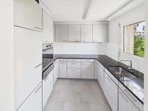 Attraktive 4.5-Zimmerwohnung im 3. Obergeschoss in Glattbrugg 3
