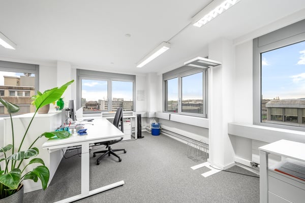 Bürofläche mit Weitblick und Potenzial 2