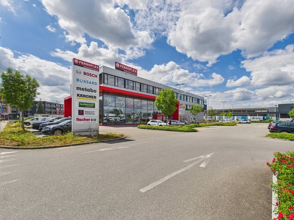 Beeindruckende Gewerbefläche in Oberentfelden - vielseitig nutzbar 15