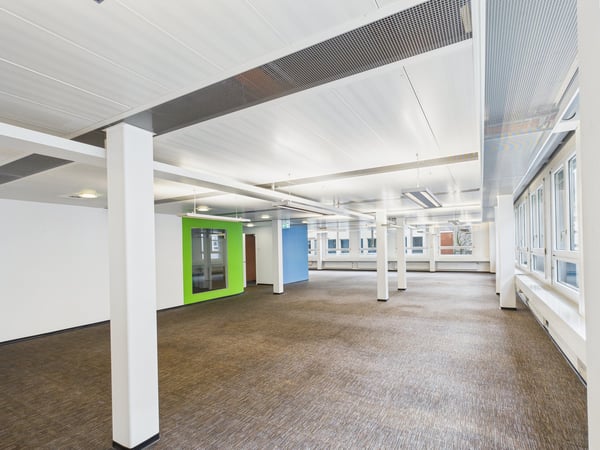 Vollausgebaute Grosszügigkeit - Bürofläche in Zürich-Altstetten 12