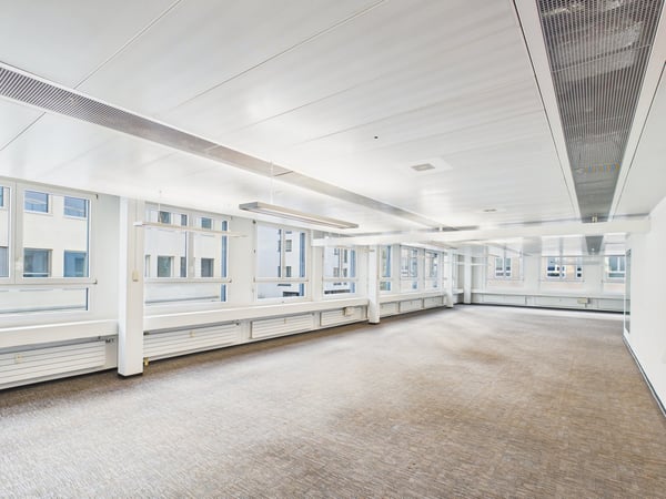 Vollausgebaute Grosszügigkeit - Bürofläche in Zürich-Altstetten 6