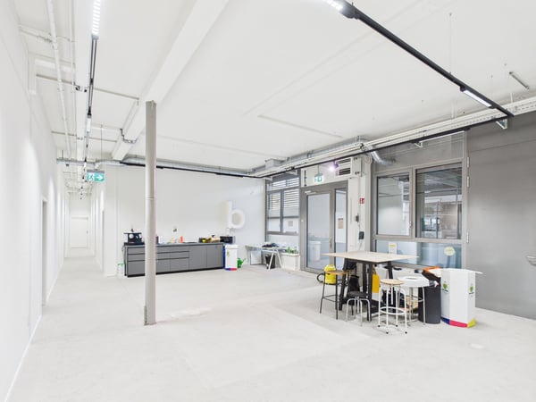 Moderne Produktionsfläche samt separater Bürofläche in Winterthur 10