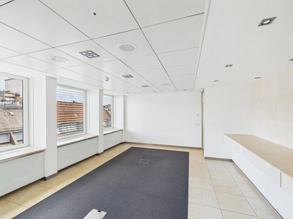 Vollausbau im Top-Floor / Weitblick und viel Tageslicht 8