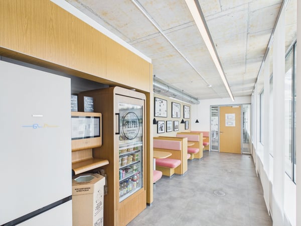 Ankommen und loslegen — 1.190 m² vollausgebautes Topbüro ab sofort verfügbar 24