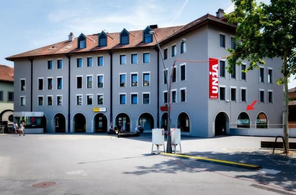 Faites la promotion de votre société ! 8