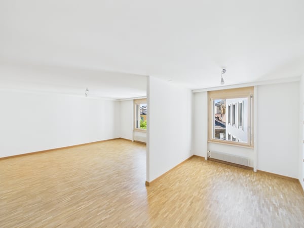 Magnifique appartement entièrement rénové au coeur de Lausanne 3