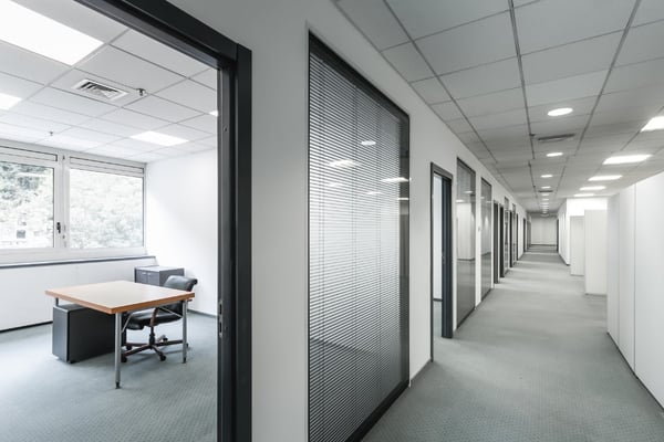 LUGANO NORD - AFFITTASI UFFICIO DI 1420 MQ FRAZIONABILE (rif. 202-203) 1