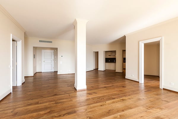 COLLINA D'ORO - AFFITTASI INCANTEVOLE APPARTAMENTO CON GIARDINO PRIVATO E VISTA LAGO (rif. 002) 3