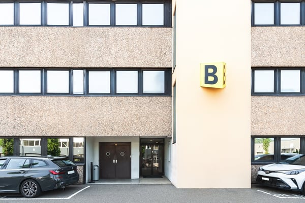 LABORATORIO E MAGAZZINO IN AFFITTO A BIOGGIO (rif. 011) 10