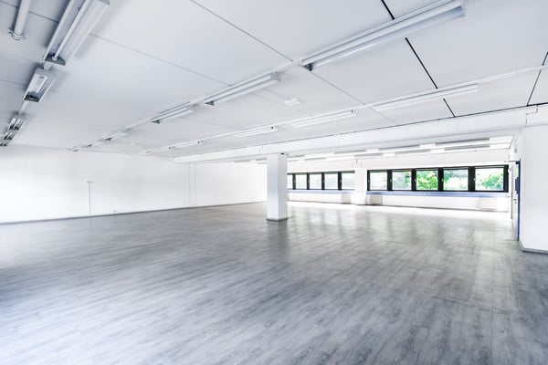 LABORATORIO E MAGAZZINO IN AFFITTO A BIOGGIO (rif. 011) 1