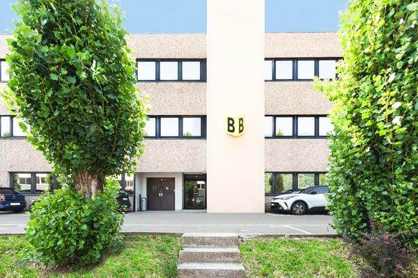 LABORATORIO E MAGAZZINO IN AFFITTO A BIOGGIO (rif. 011) 12