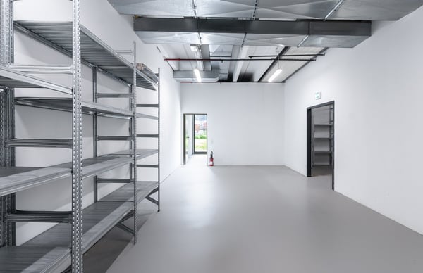 Showroom e magazzino in affitto a Mendrisio 11