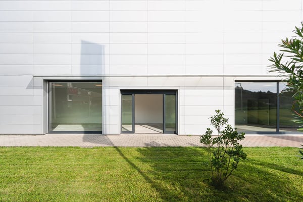 Showroom e magazzino in affitto a Mendrisio 2