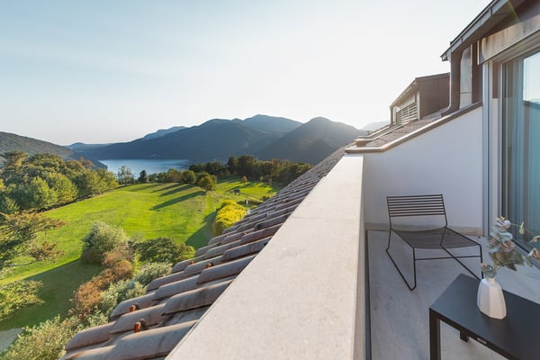 LUGANO-COLLINA D'ORO- ATTICO DI LUSSO ARREDATO SU DUE LIVELLI CON SPLENDIDA VISTA LAGO(rif.609) 7