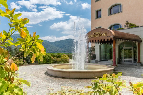LUGANO-COLLINA D'ORO- ATTICO DI LUSSO ARREDATO SU DUE LIVELLI CON SPLENDIDA VISTA LAGO(rif.609) 18
