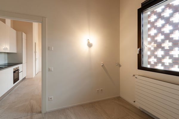 AFFITTASI LUMINOSO APPARTAMENTO DA 2.5 LOCALI IMMERSO NEL VERDE 4