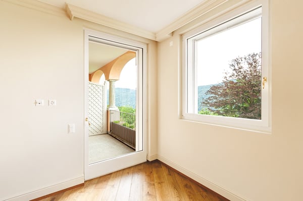 COLLINA D'ORO-AGRA - Lussuoso appartamento di 276 mq con ampia loggia e vista lago (Rif. 303) 7