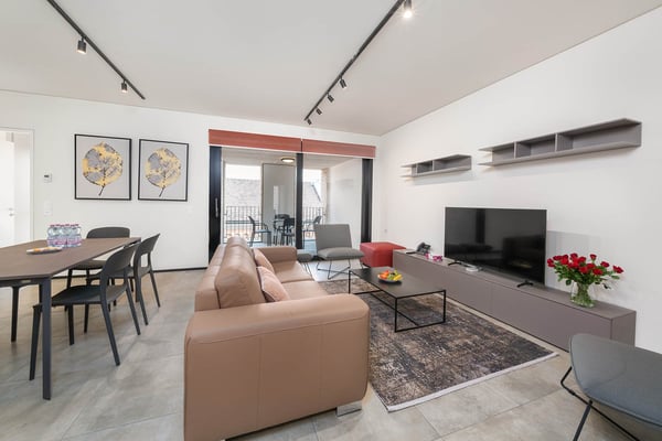 LUGANO CENTRO - AFFITTASI APPARTAMENTO 3.5 LOCALI COMPLETAMENTE ARREDATO