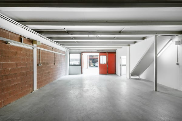 MAGAZZINO E UFFICIO IN AFFITTO A LAMONE (rif. 007-027)