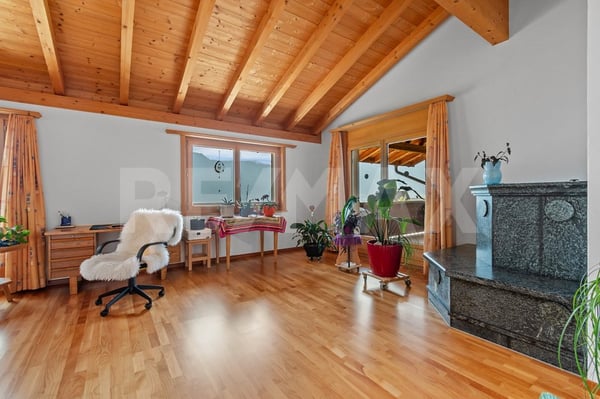 Mehrfamilienhaus mit traumhafter Aussicht in Mastrils 3