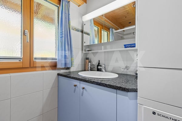 Mehrfamilienhaus mit traumhafter Aussicht in Mastrils 5