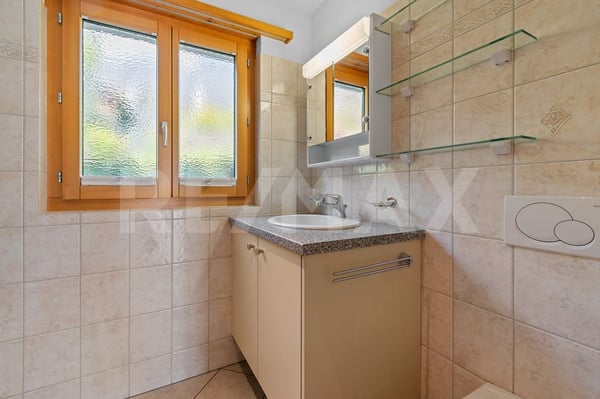 Mehrfamilienhaus mit traumhafter Aussicht in Mastrils 13