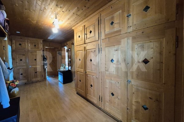 4-Zimmer-Wohnung mit zwei Terrassen in Serneus Erstwohnsitz 7