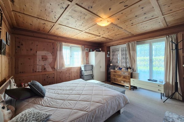 4-Zimmer-Wohnung mit zwei Terrassen in Serneus Erstwohnsitz 8