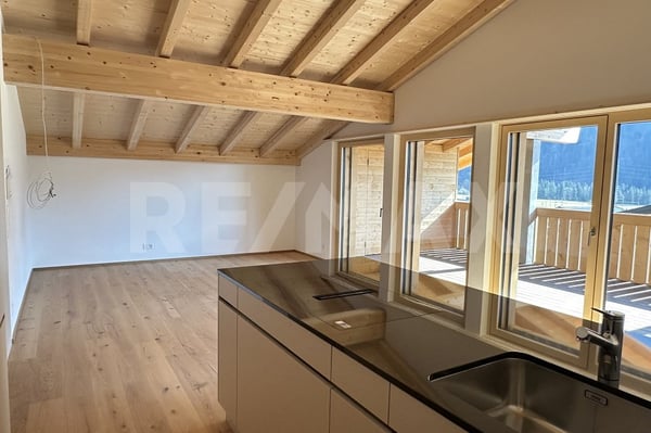 Energiebewusst wohnen! Garglas.ch - 4½-Zimmer-Dachwohnung E11 mit Anteil an Solarkraft 4