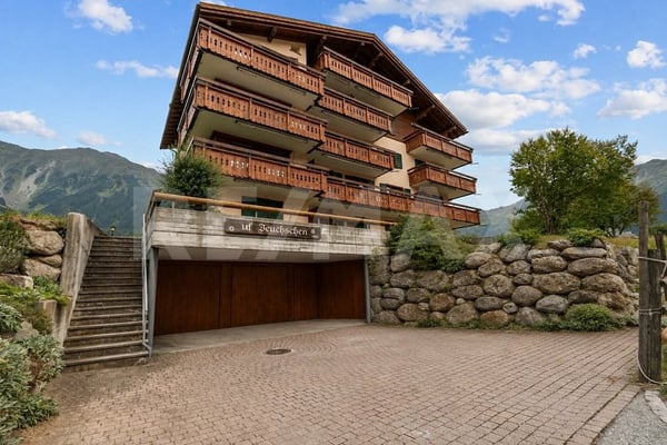 Charmantes Studio mit privatem Sitzplatz und schöner Aussicht 9