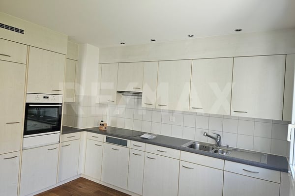 1 Zi.whg. inkl. Keller und Tiefgaragen-PP - Platz für die ganze Familie 3