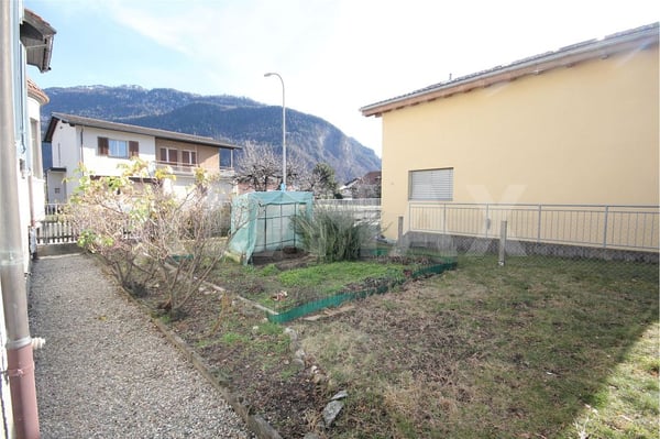 Historisches Dreifamilienhaus mit Charme und Potenzial 8