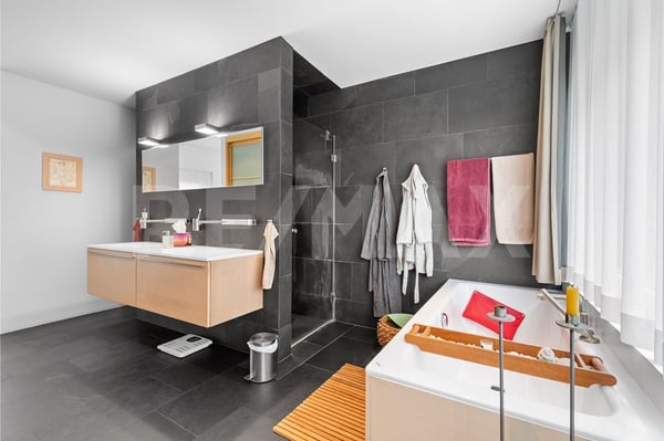 Einfamilienhaus in Traumlage  Hoch über Chur mit Panoramablick 8